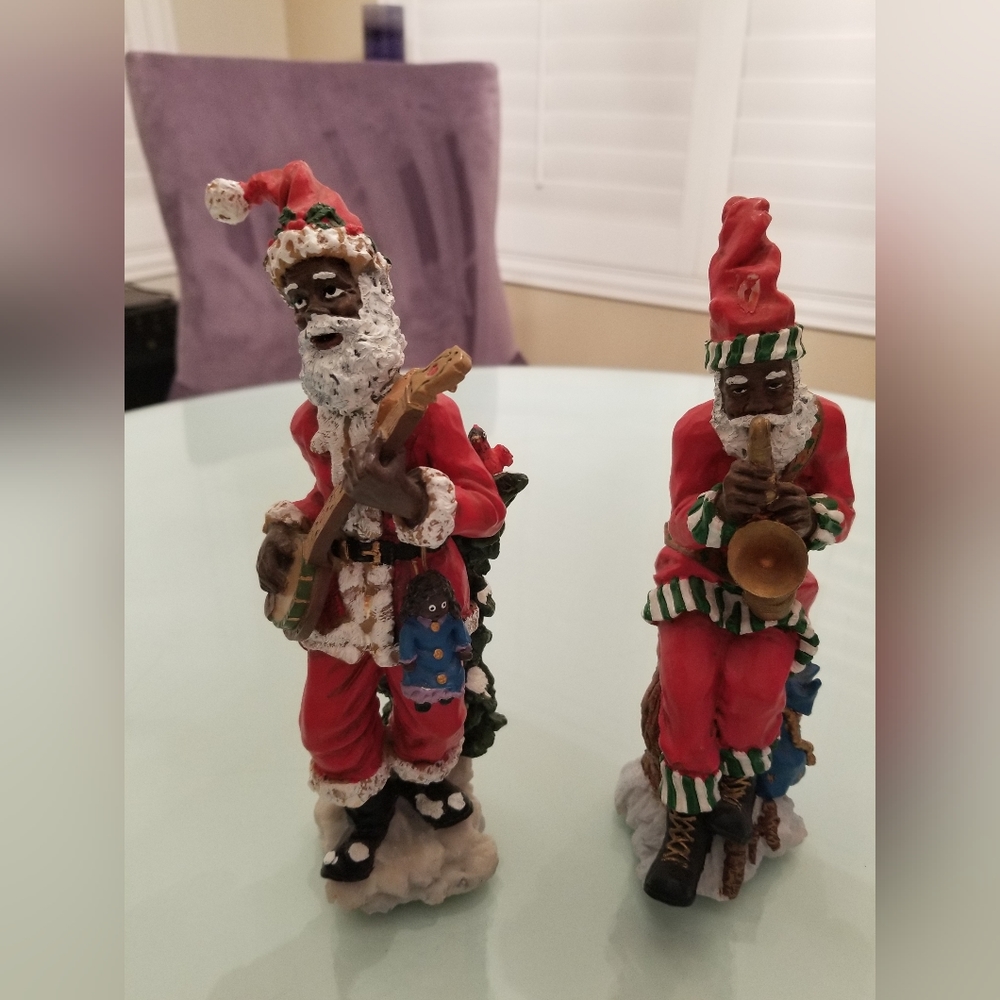 Santa and his instruments